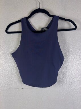 Leapstride Women's High Neck Crop Tank Top. Sz M.